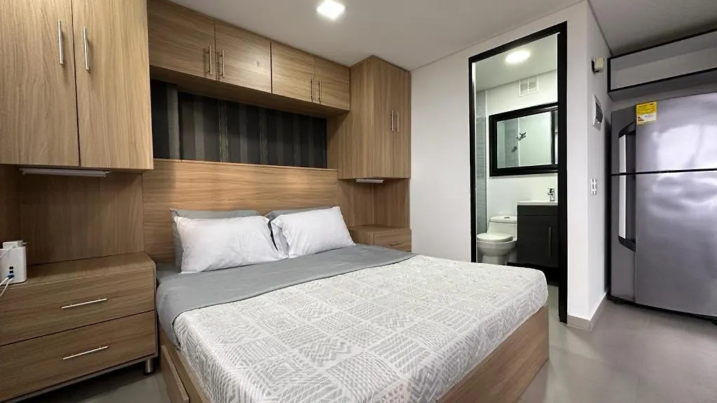Apartasuite Cerca Al Cc El Tesoro Medellín Colombia